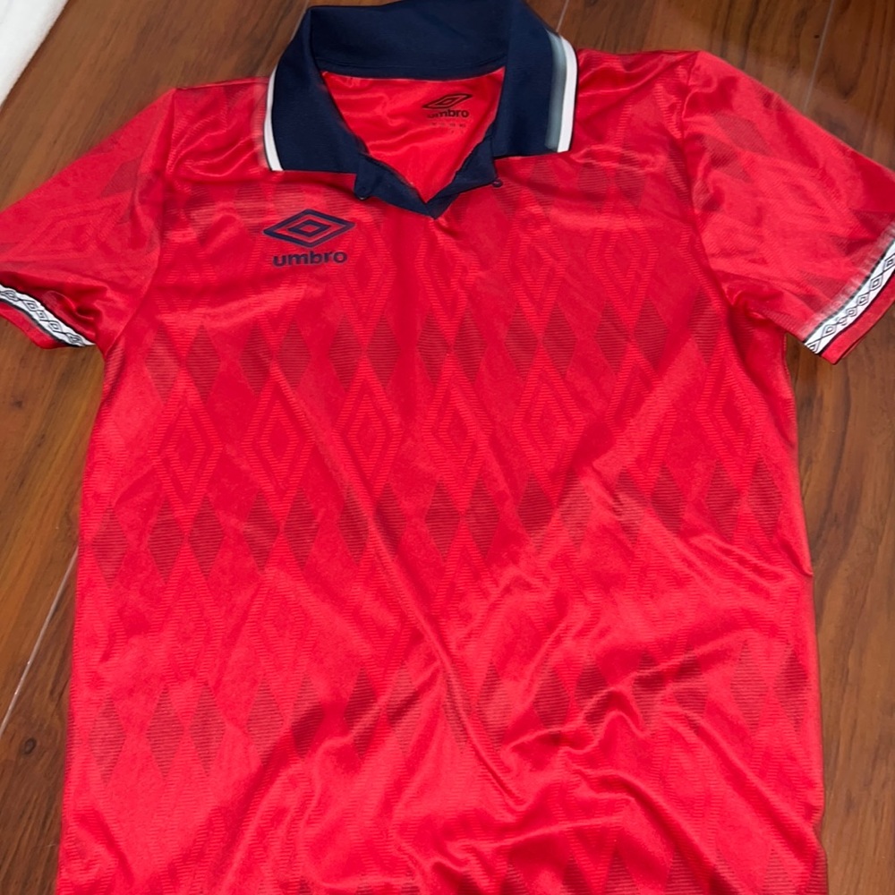 Red polo